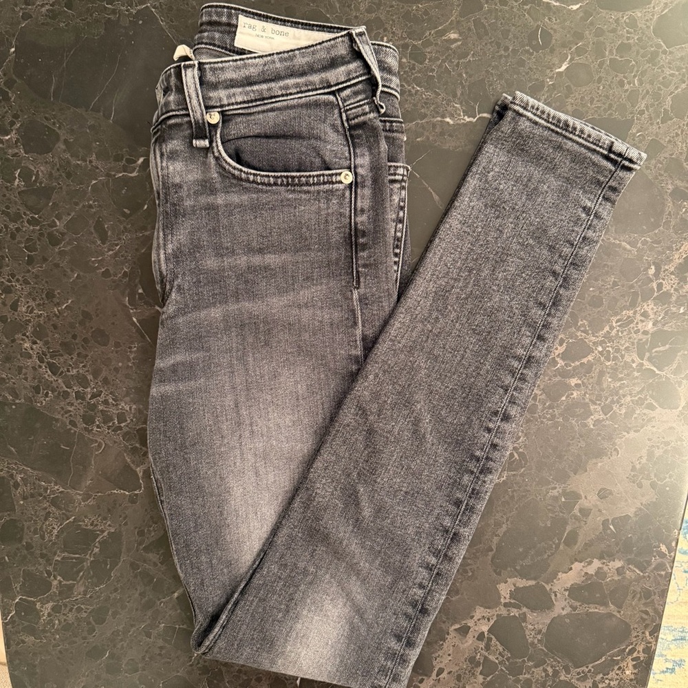 LIKE NEW Rag & Bone Nina High Rise Ankle Skinny Jean